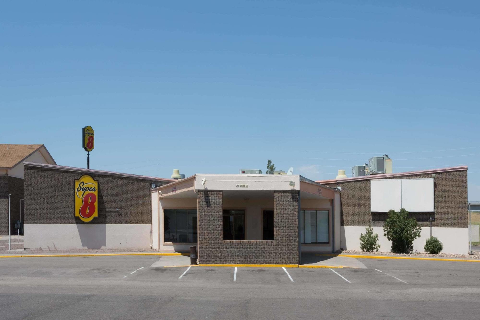 Hotel Super 8 By Wyndham Sterling Co Exterior foto