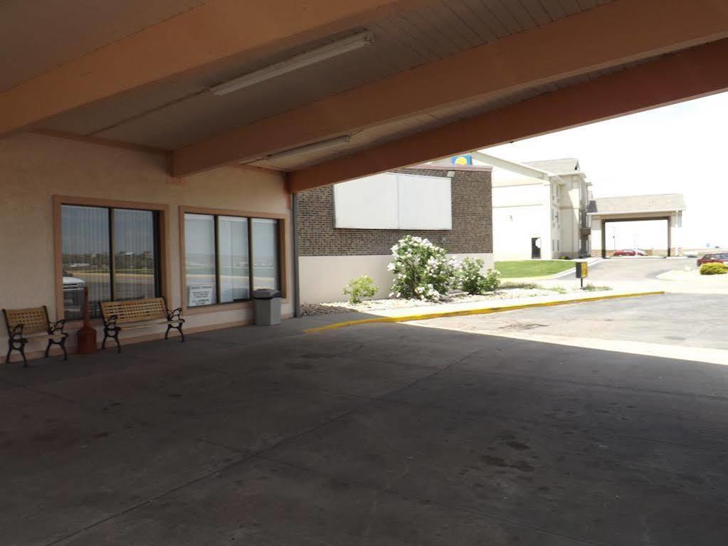 Hotel Super 8 By Wyndham Sterling Co Exterior foto